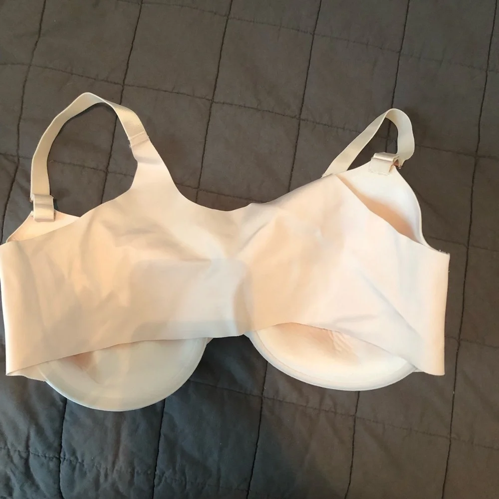 Soma VANISHING 360 Perfect Coverage Bra in nude